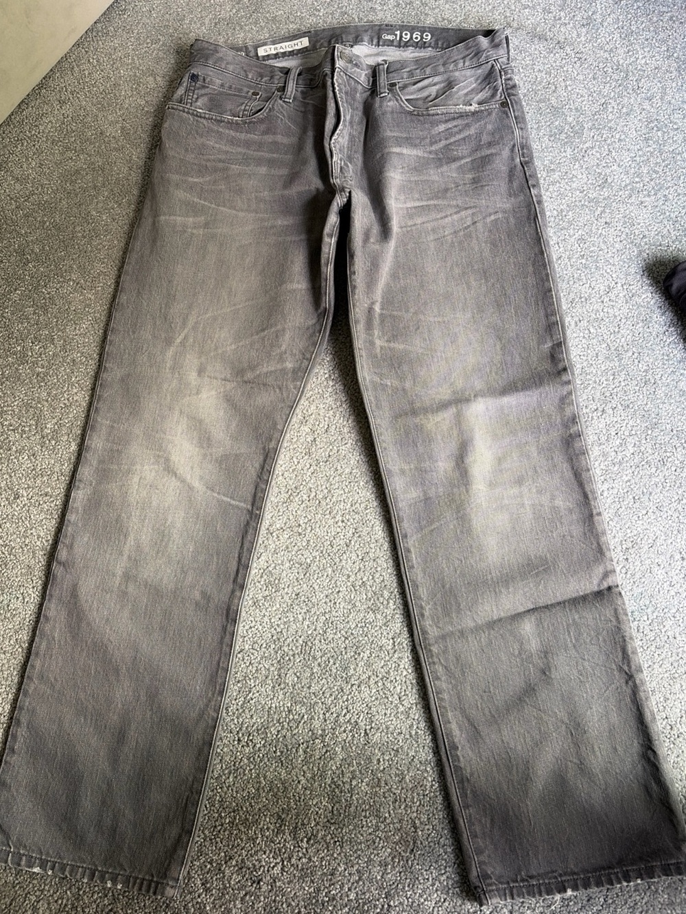 Gap 1969 Jeans 36x32 Faded Gray Wash With Whiskers Straight Denim Jeans, Nice!